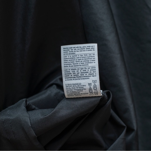 Champion Cargo Stadium Packable Jacket - Picture 10 of 11